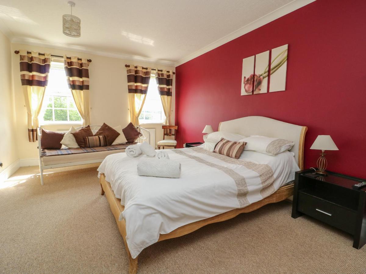 Woodhill Villa Bentley  Bagian luar foto